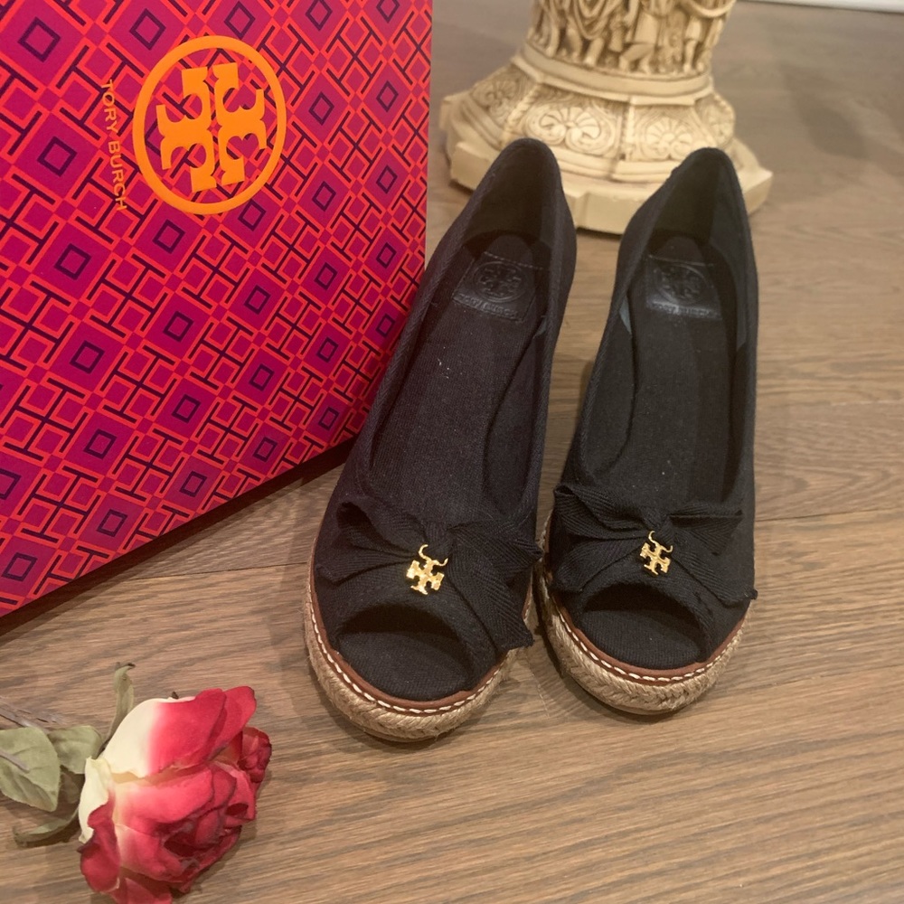 TORY BURCH BLACK SHOES 👠